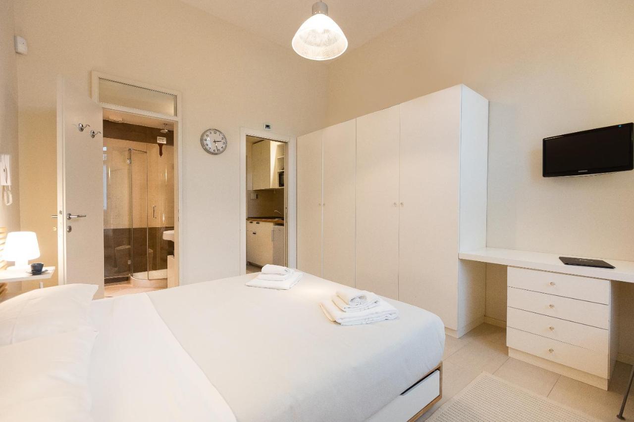 Amazing Via Nazionale 3 Appartement Rome Buitenkant foto