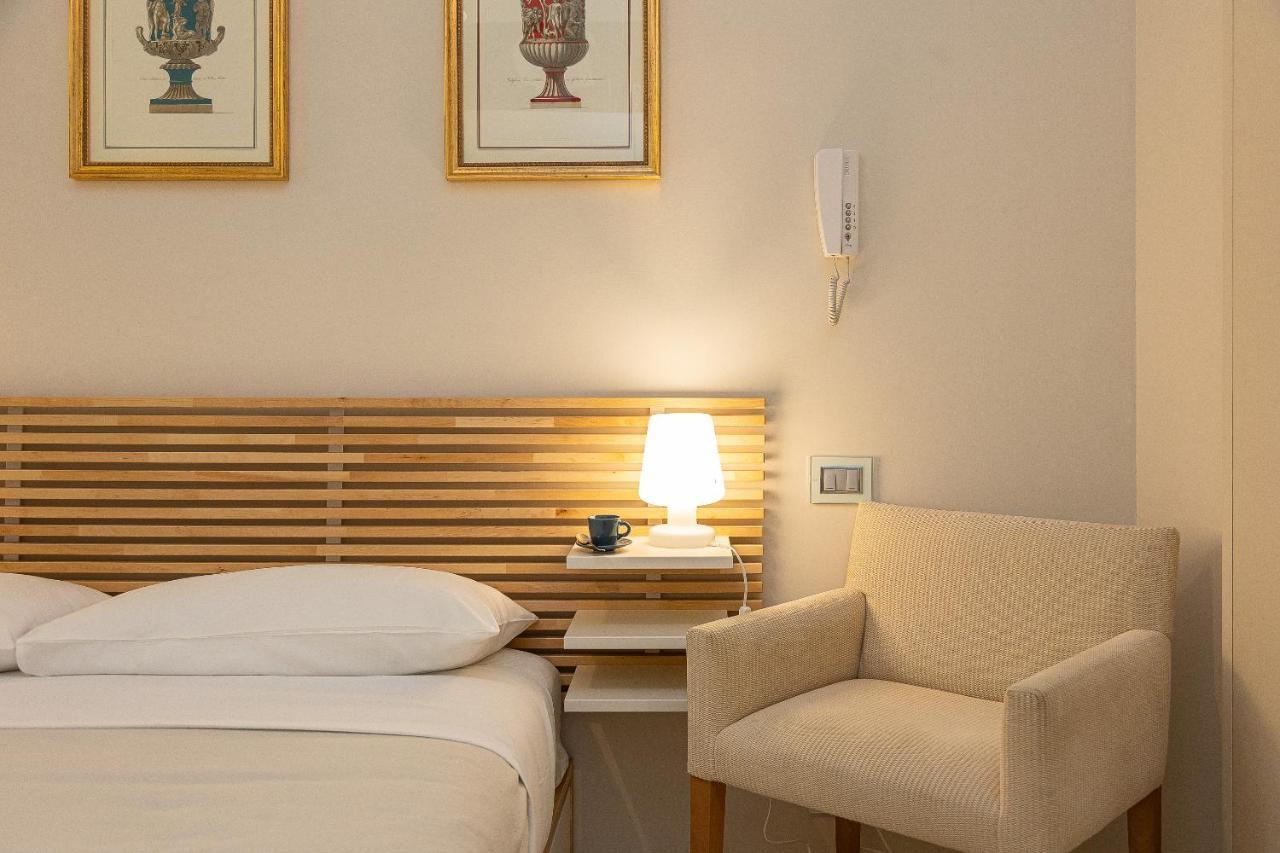 Amazing Via Nazionale 3 Appartement Rome Buitenkant foto