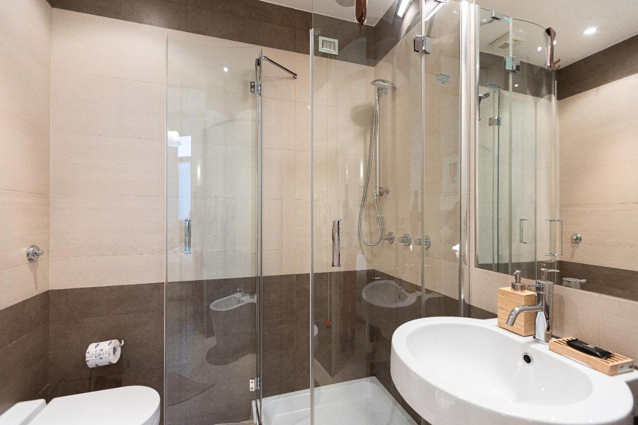 Amazing Via Nazionale 3 Appartement Rome Buitenkant foto