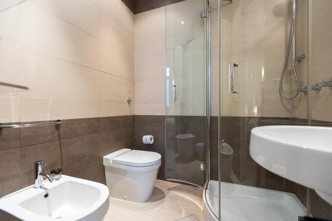 Amazing Via Nazionale 3 Appartement Rome Buitenkant foto
